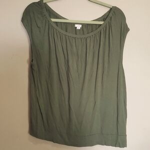 Gap top size large